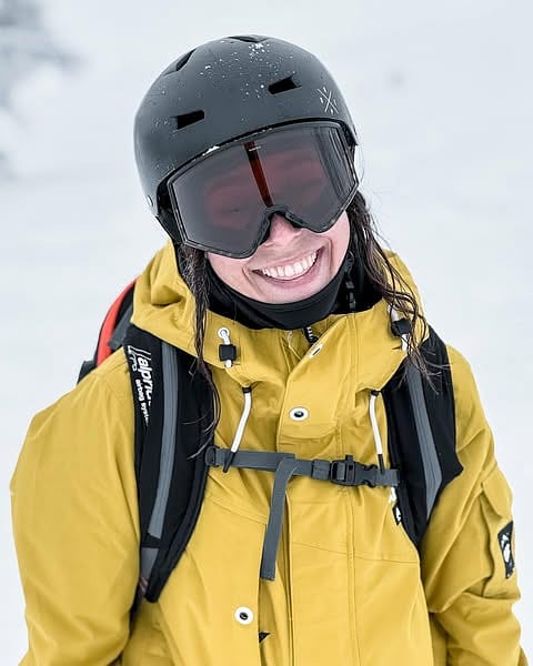 Kunde @skvikskvik in Dope Adept W Skijacke Damen Yellow