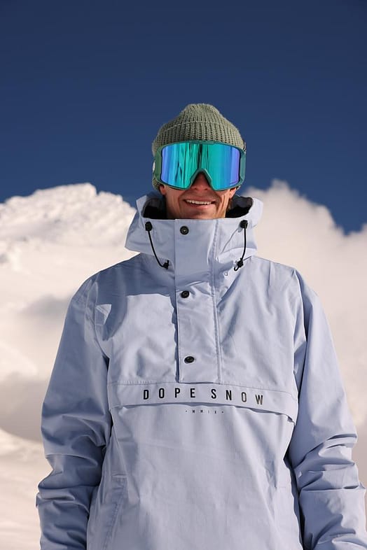 Kunde @vladkhadarin in Dope Legacy Snowboardjacke Herren Light Blue Renewed