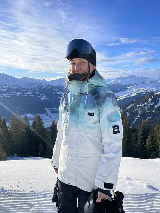 Kunde @irinaruegg in Dope Adept W Snowboardjacke Damen Surf Renewed
