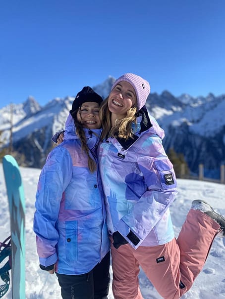 Kunde @moonroxyoga in Dope Adept W Snowboardjacke Damen Dawn Renewed