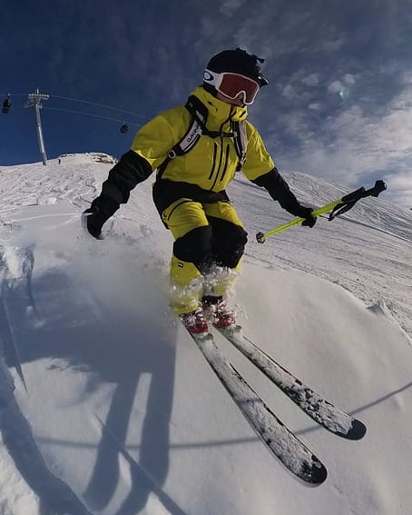 Kunde @simonparky1 in Montec Arch Snowboardjacke Herren Bright Yellow/Black Renewed