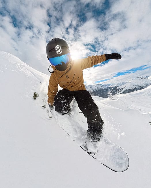 Kunde @world_is_calling in Dope Yeti Skijacke Herren 2X-Up Gold