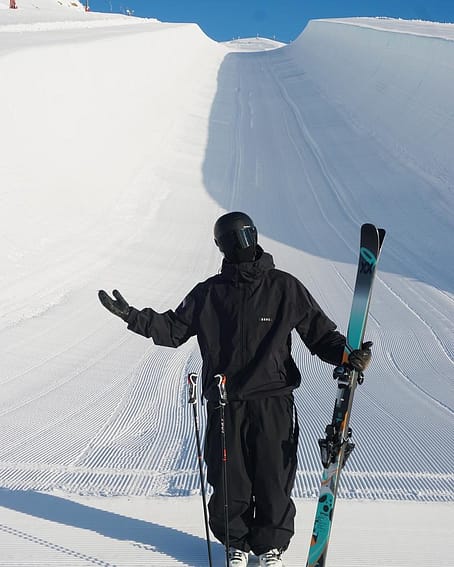 Kunde @baumgartner_sam in Dope Spartan Skijacke Herren Black