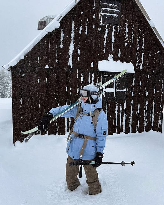 Kunde @xagnr in Dope Adept W Snowboardjacke Damen Light Blue Renewed