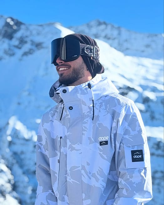 Kunde @wildpetrols in Dope Adept Snowboardjacke Herren Grey Camo Renewed