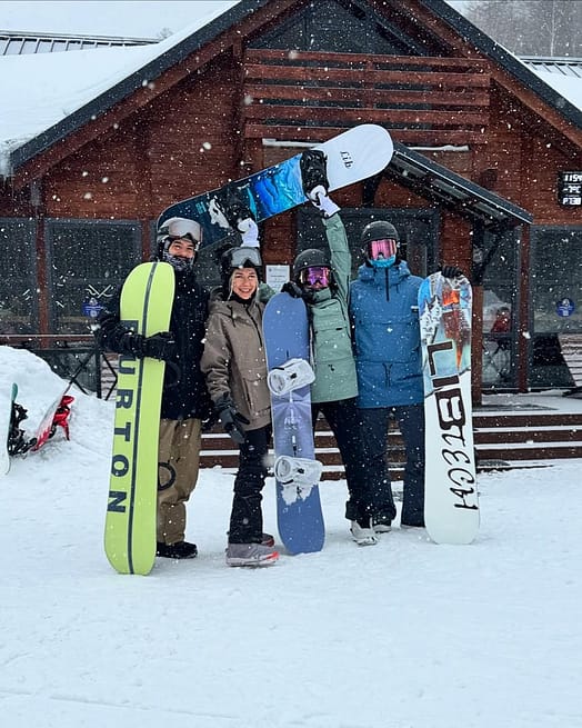 Kunde @ulchatina in Dope Akin W Snowboardjacke Damen Faded Green Renewed