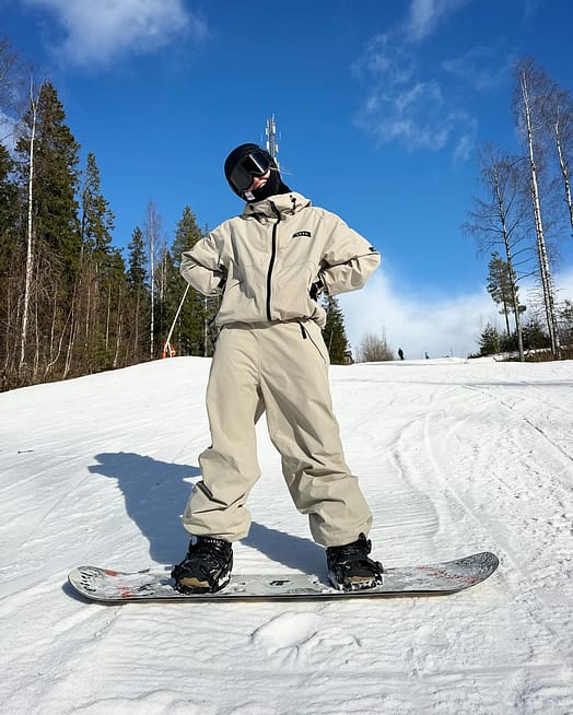 Kunde @ellenannalisa in Dope Spartan W Snowboardjacke Damen Sand