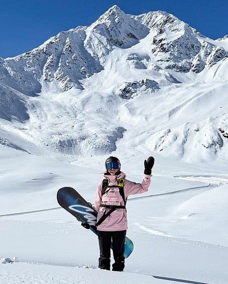 Kunde @xagnr in Dope Akin W Snowboardjacke Damen Soft Pink Renewed