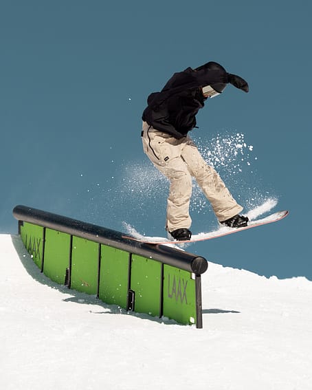 Kunde @irinaruegg in Dope Notorious B.I.B W Skihose Damen Sand