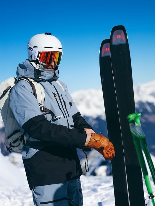 Kunde @kevin_maderegger in Montec Arch Skijacke Herren Soft Blue/Black