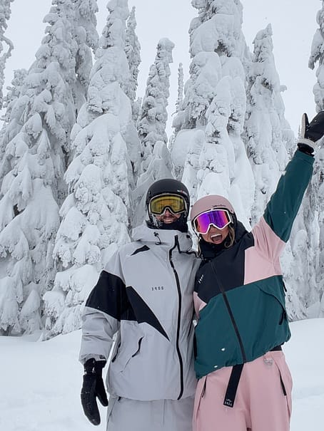 Kunde @nicos_pow in Dope Spartan Snowboardjacke Herren Spike Light Grey/Black