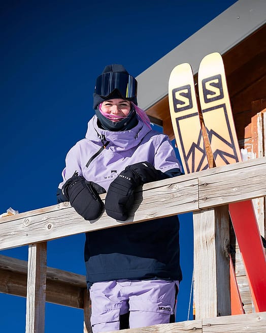 Kunde @pyrouu in Montec Dune W Snowboardjacke Damen Faded Violet/Black/Dark Blue Renewed