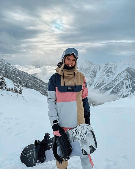 Kunde @holyshitthatsgood in Dope Blizzard LE W Snowboardjacke Damen Limited Edition Patchwork Khaki