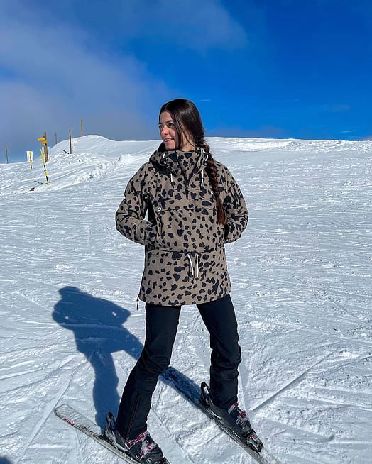 Kunde @claedbte in Dope Annok W Snowboardjacke Damen Limited Edition Dots