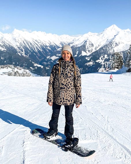Kunde @claire_jane9 in Dope Annok W Snowboardjacke Damen Limited Edition Dots