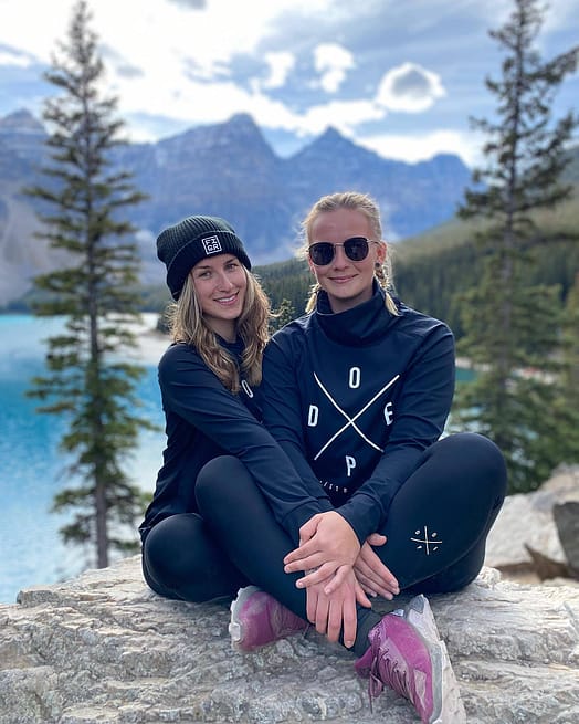 Kunde @simca_brzobohata in Dope Snuggle W 22 Funktionsshirt Damen 2X-Up Black