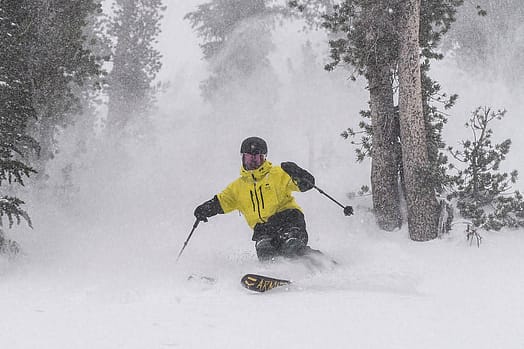 Kunde @brett_dickinson in Montec Arch Snowboardjacke Herren Bright Yellow/Black Renewed
