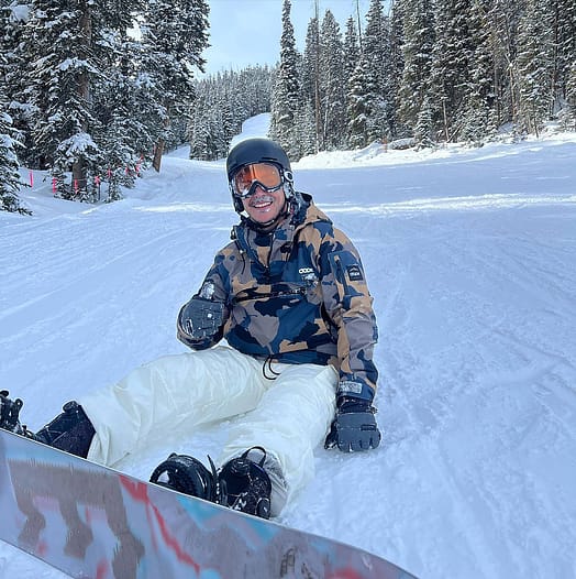 Kunde @thegrowpro__ in Dope Annok Snowboardjacke Herren Walnut Camo