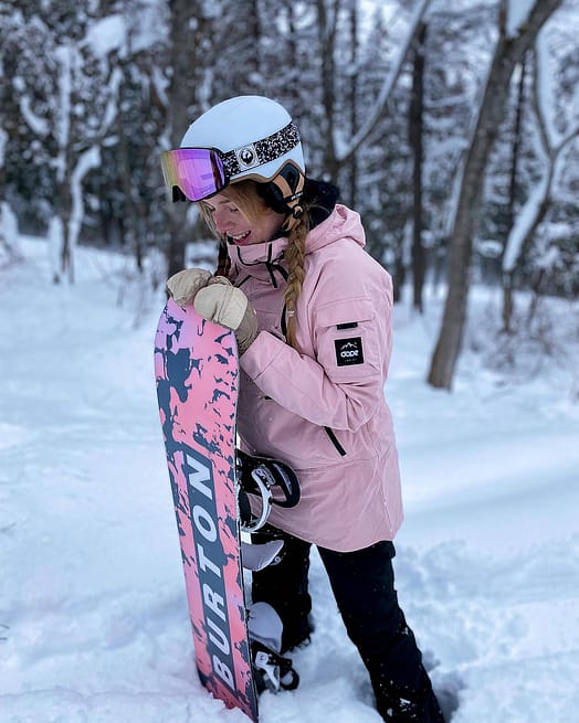 Kunde @emma.jayyne in Dope Akin W Snowboardjacke Damen Soft Pink Renewed