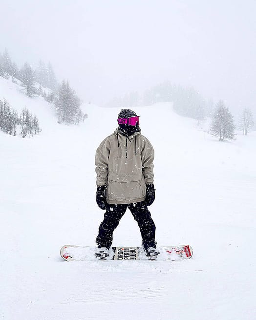 Kunde @henryrodriguez.i.j in Dope Cyclone 22 Snowboardjacke Herren Walnut