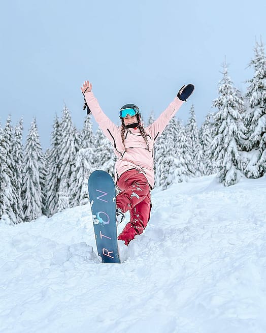 Kunde @natalia.poprocka in Dope Akin W Snowboardjacke Damen Soft Pink Renewed