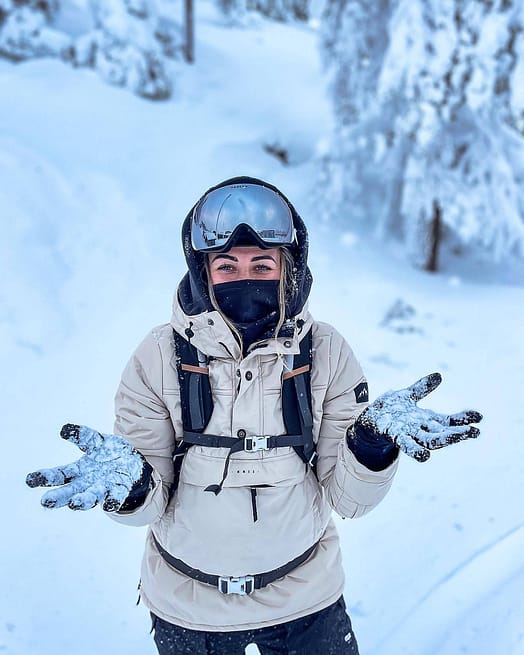 Kunde @getting.lost.outdoors in Dope Puffer W 23 Skijacke Damen Sand