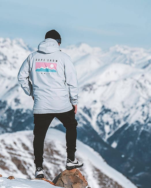 Kunde @stepan_svoboda in Dope Yeti 22 Snowboardjacke Herren Range Light Grey