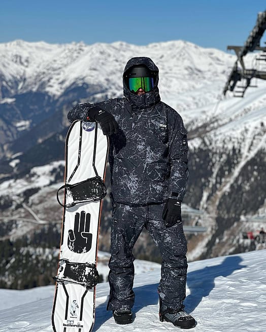 Kunde @robinmc97 in Dope Adept Skijacke Herren Rock Black