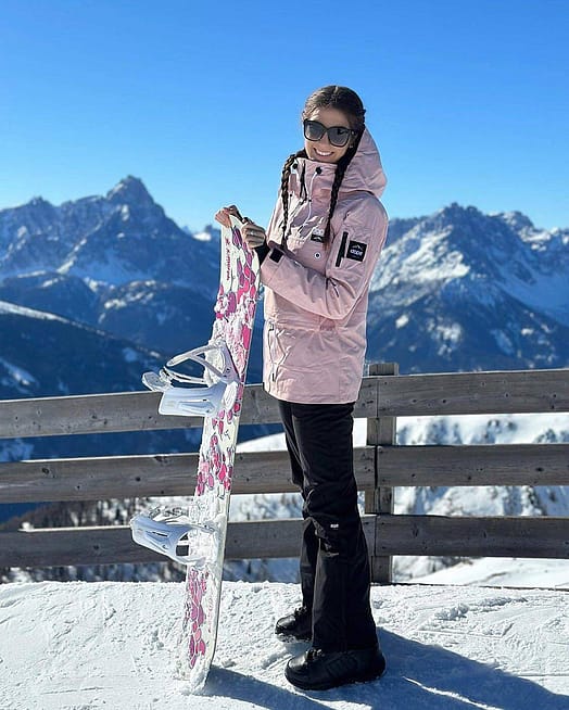 Kunde @natalie_svobo in Dope Annok W Skijacke Damen Soft Pink
