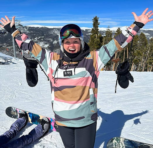 Kunde @julieallen32 in Dope Blizzard W Skijacke Damen Shards Gold Muted Pink