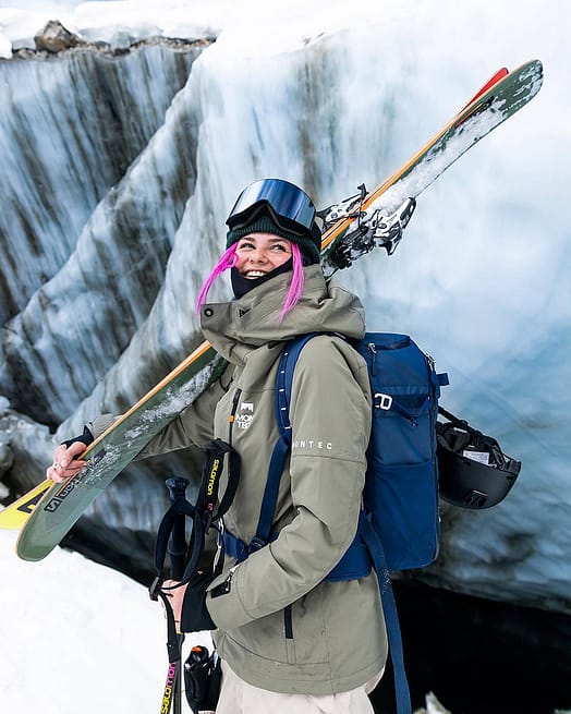 Kunde @pyrouu in Montec Fawk W Snowboardjacke Damen Greenish Renewed