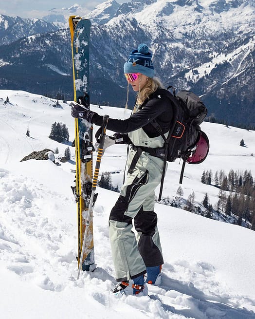 Kunde @sophie__herzog in Montec Fawk W Snowboardhose Damen Soft Green/Black Renewed