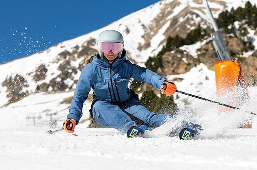 Kunde @carlaa_torrents in Montec Moss W Snowboardjacke Damen Blue Steel/Black Renewed