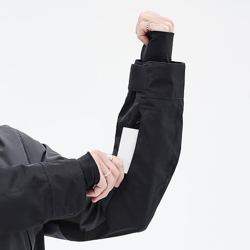 Tasche für den Skipass Hauptdetailproduktbild,