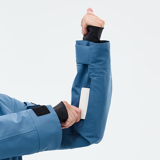 Tasche für den Skipass Hauptdetailproduktbild,