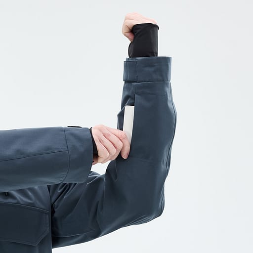 Tasche für den Skipass Hauptdetailproduktbild,