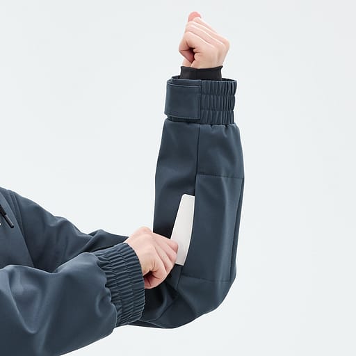 Tasche für den Skipass Hauptdetailproduktbild,