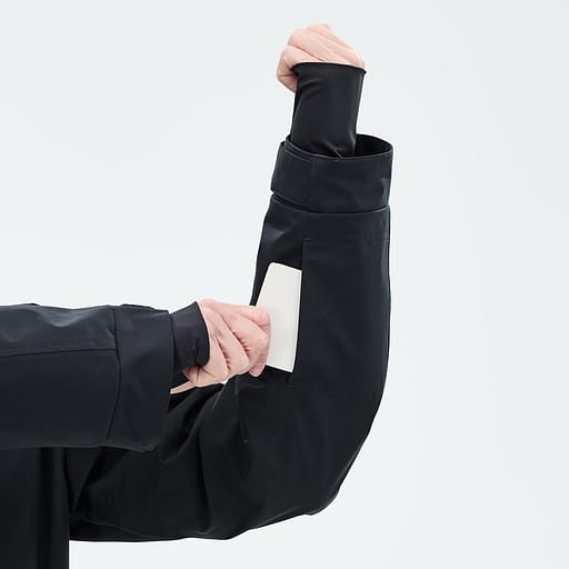Tasche für den Skipass Hauptdetailproduktbild,