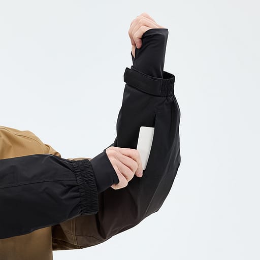 Tasche für den Skipass