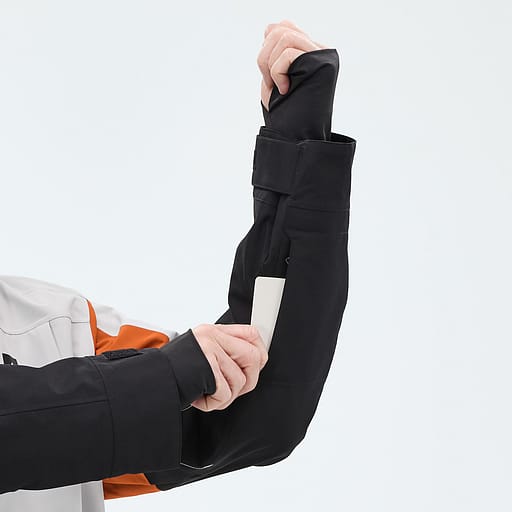 Tasche für den Skipass